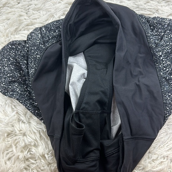 Lululemon Run Times Short Mini Splatter White Black - Picture 3 of 7